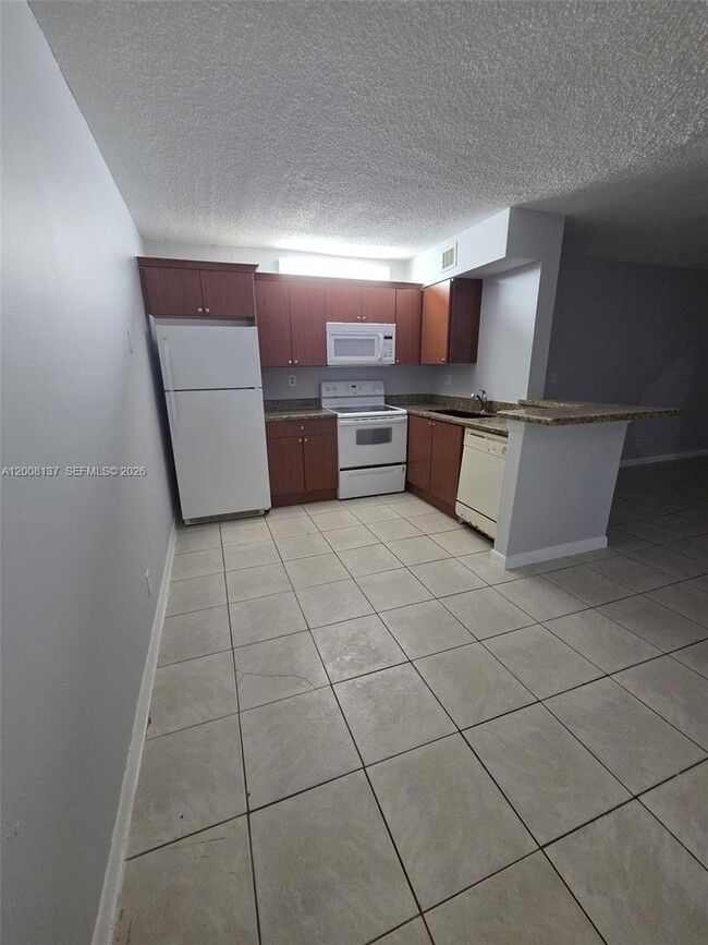 Building Photo - 11441 NW 42nd St