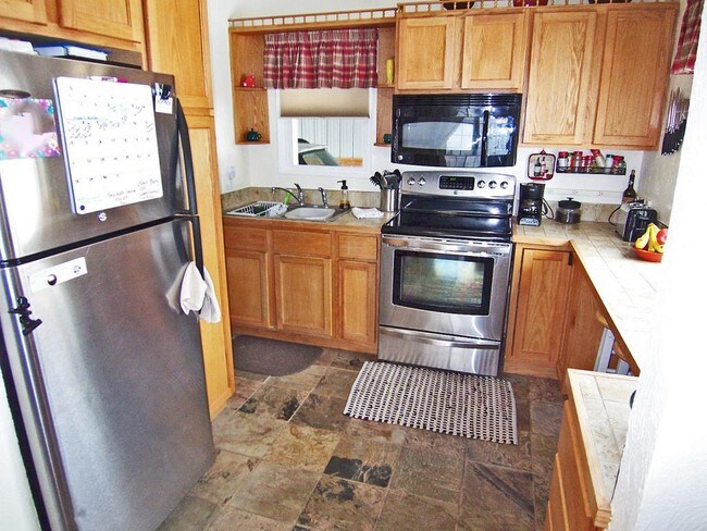 Foto del edificio - 238 E 21st St