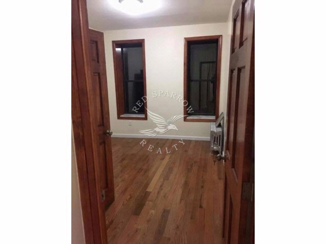 Foto del edificio - 345 E 83rd St
