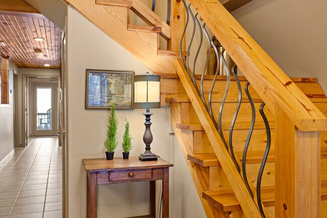 Foto del edificio - 22 Yeager Dr