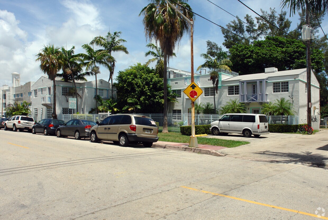 Foto del edificio - 541 13th St