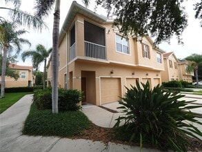 Building Photo - 3617 Parkridge Cir