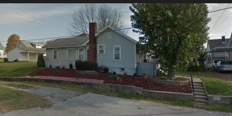 Primary Photo - 1418 Dewey St