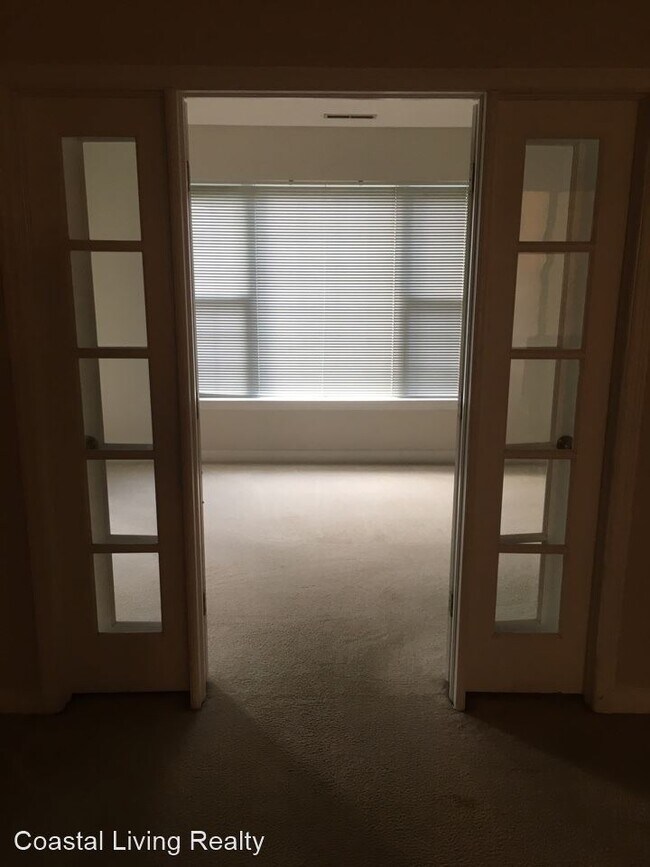 Building Photo - 2 br, 3 bath House - 400 Willow Greens Dri...