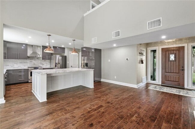 Building Photo - 5116 Maulding Pass