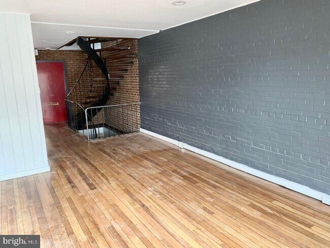 Foto del edificio - 3524 Water St NW