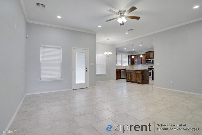 Foto del edificio - 3 br, 2 bath House - 905 Cheyenne Street, ...