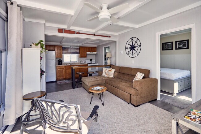 Foto del edificio - 161 Charlotte Dr