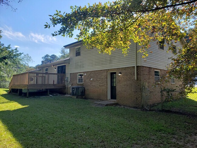Foto del edificio - FAYETTE COUNTY SCHOOLS