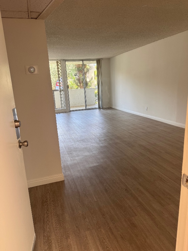 Photo - 4730 Natick Ave (Los Angeles, CA) Apartment