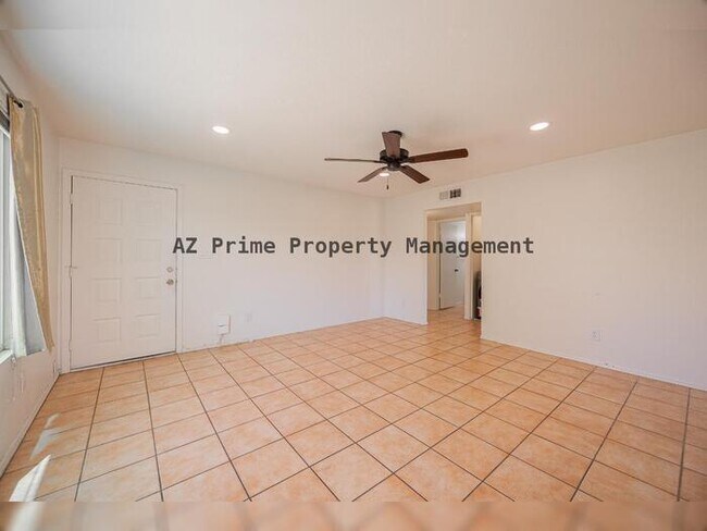 Foto del edificio - 2145 S Dorsey Ln