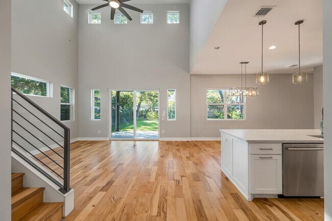 Foto del edificio - 3209 Govalle Ave