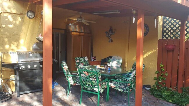 Foto del edificio - 13735 SW 84th St