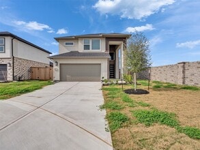 Building Photo - 22103 Strathfield Cir