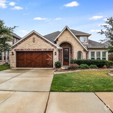 Building Photo - 9105 Conroe Dr