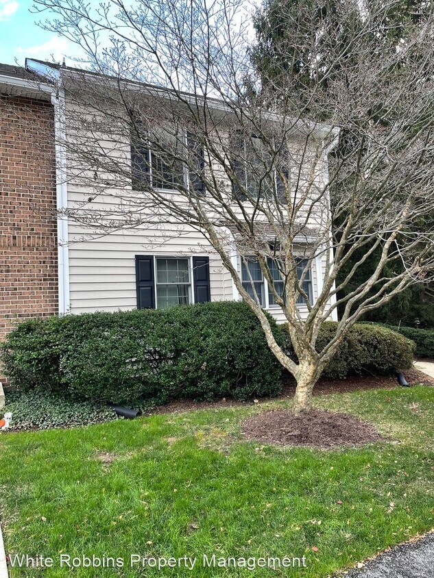 Primary Photo - 2 br, 2.5 bath House - 1201 N. Glen Drive