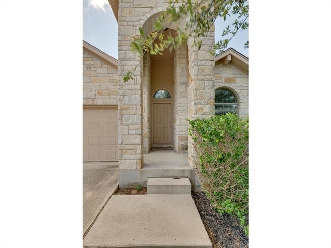 Building Photo - 4504 Halliday Ave