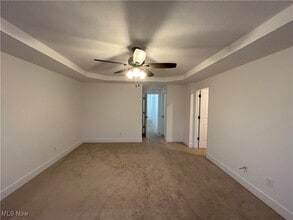 Building Photo - 1167 Iroquois Ave