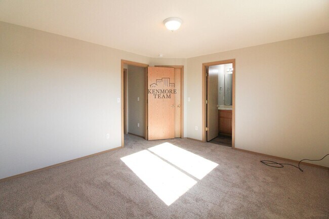 Foto del edificio - 3 Bed/2.5 Bath House in West Pasco