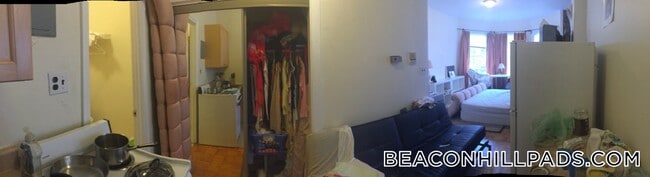 Building Photo - 40 Anderson St