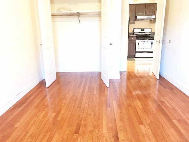 Foto del edificio - 28-25 36th St