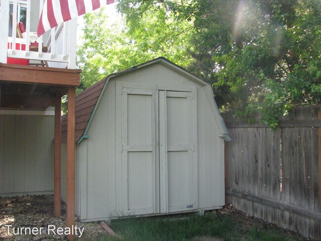 Building Photo - 3 br, 3 bath House - 1906 Griffith Place