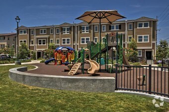 Building Photo - 7257 Cherry Ln