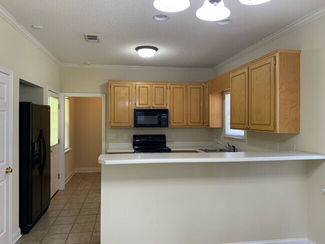 Foto del edificio - 234 Long Pine Dr