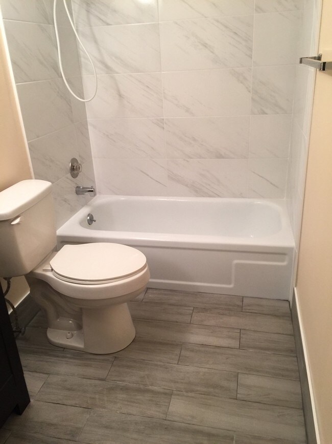 new wall tiles, paint and floor - 234 Northampton L
