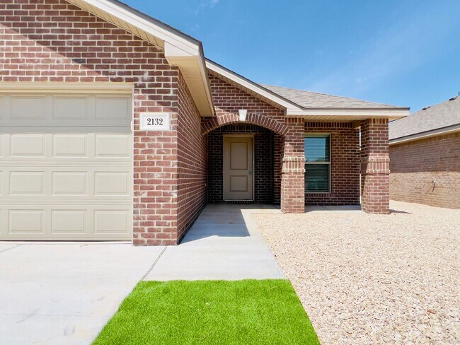 Building Photo - Pre-Leasing for August: Recently Construct...