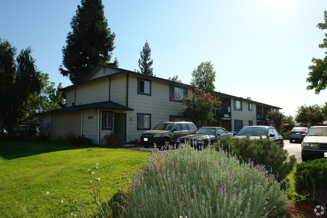 2320 Notre Dame Blvd, Chico, CA 95928 Apartments in Chico, CA