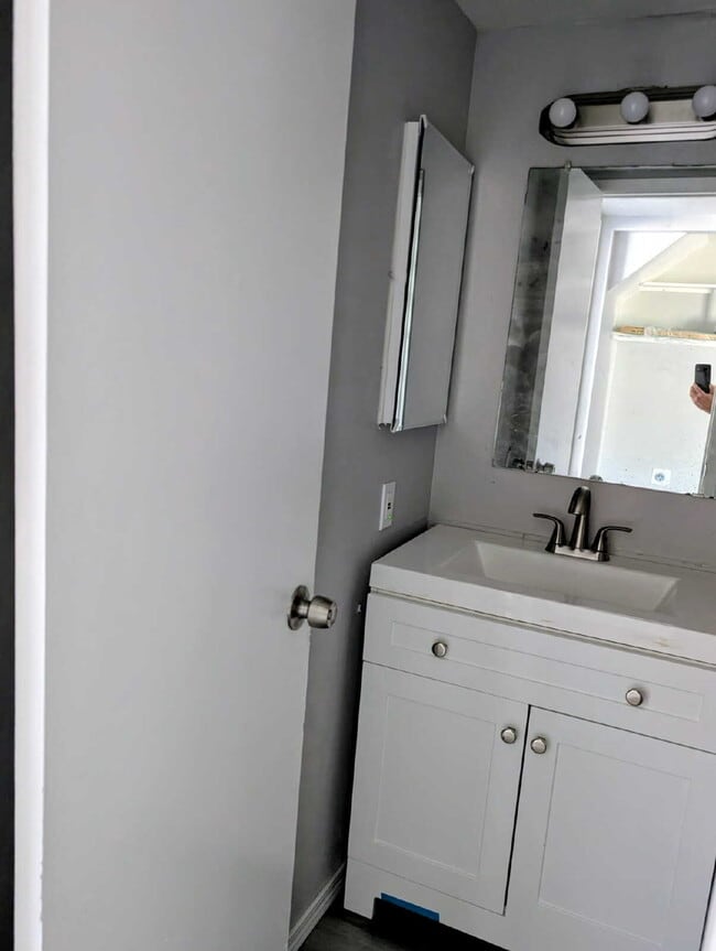 Photo - COMING SOON — Beautifully Remodeled 3-Bedroom Townhouse Near GCU
