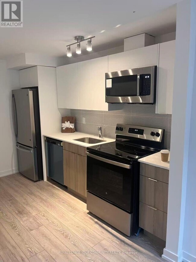 Photo du bâtiment - 30 Calamint Ln.