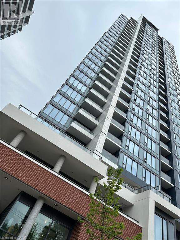 Photo du bâtiment - 15 Wellington St S