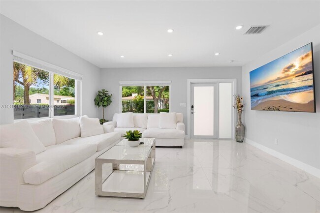 Foto del edificio - 26 NE 88th St