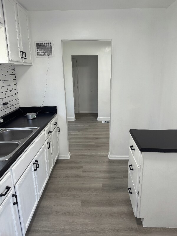 Foto del edificio - 1596 S Champion Ave