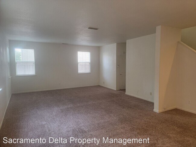 Building Photo - 3 br, 2.5 bath House - 4894 Kokomo Drive