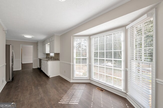 Building Photo - 3502 Wilderness Dr
