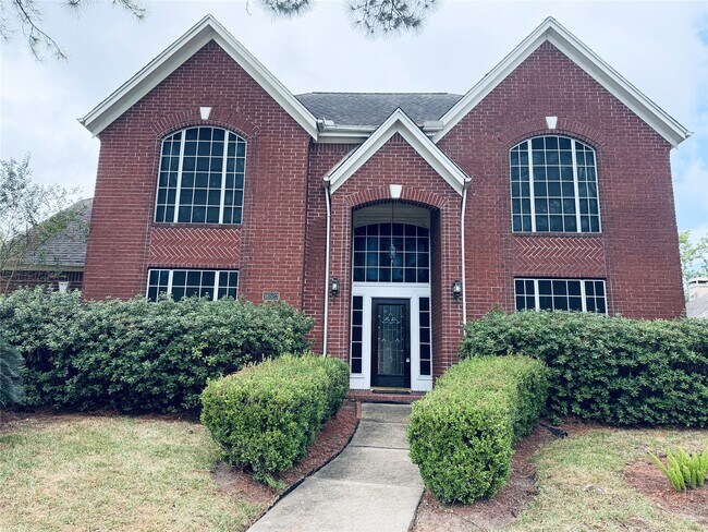 Foto del edificio - 16523 Town Lake Ct