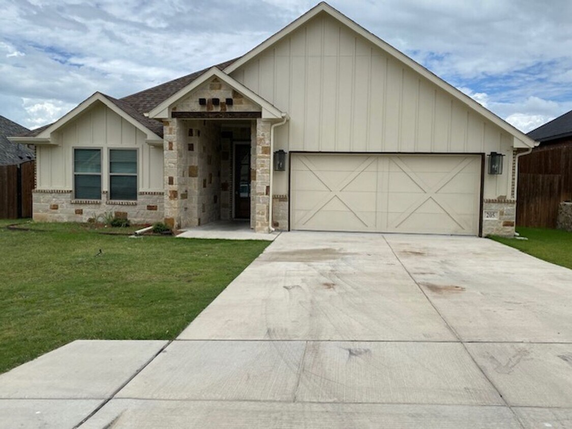 205 Buckeye Dr., Weatherford, TX 76086 - 205 Buckeye Dr., Weatherford, TX  76086
