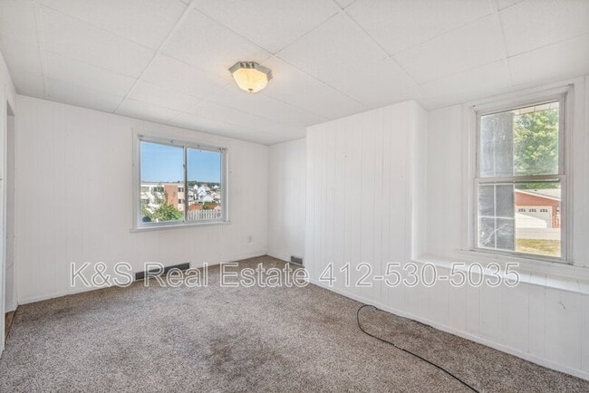 Foto del edificio - 16 Eggers Ave