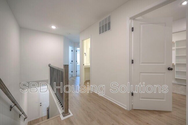 Foto del edificio - 9053 E 85th Pl