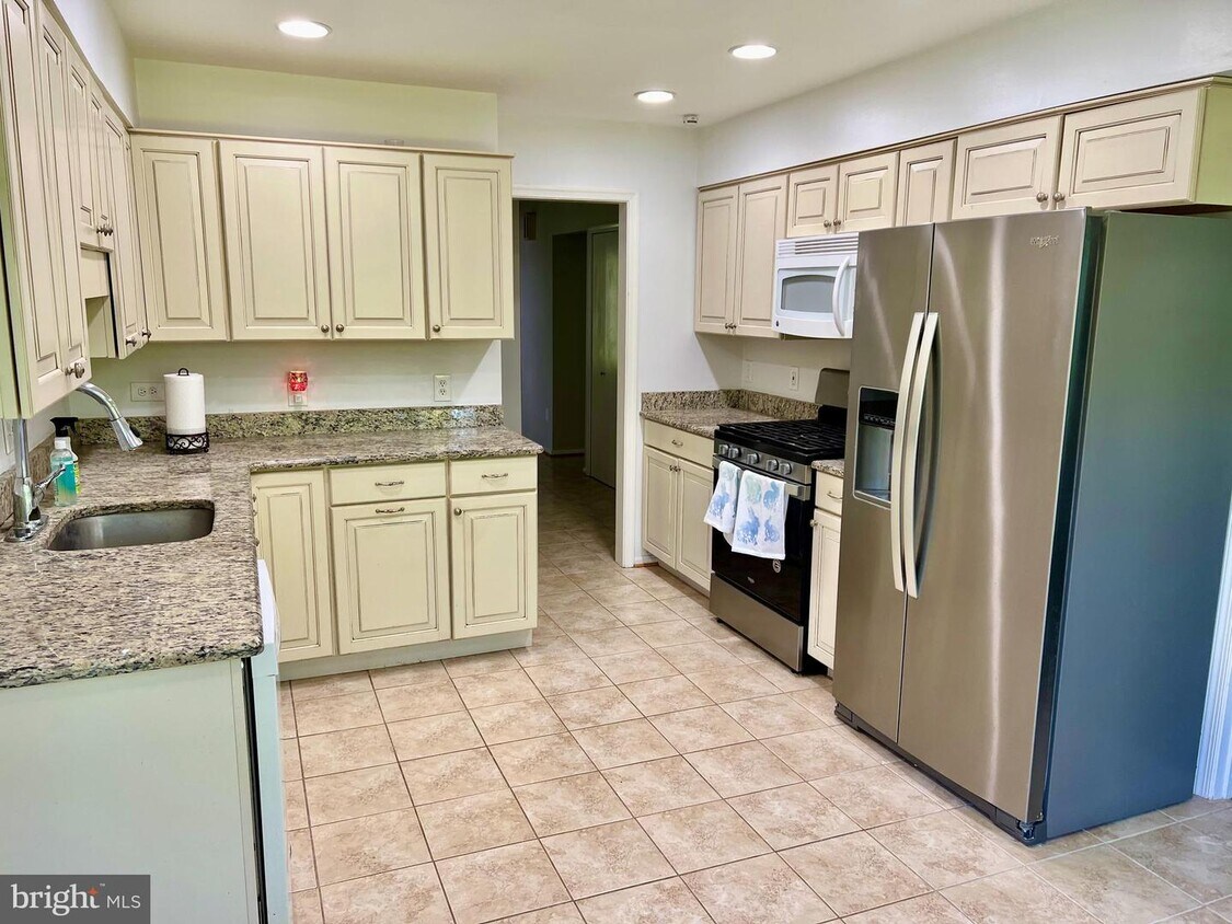 3124 Wynford Dr, Fairfax, VA 22031 House Rental in Fairfax, VA