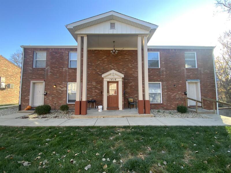 Foto principal - 1816 Jamestown Rd