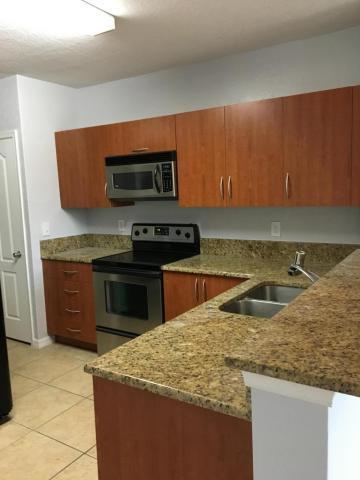 Foto del edificio - 148 SW Peacock Blvd