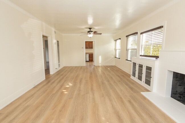 Building Photo - 2 Bed/1 Bath North Park Spanish Craftsman w/ Yard + Driveway Parking
