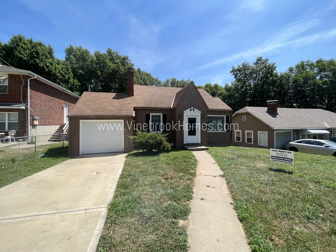 Foto principal - 1721 Hawthorne Ct