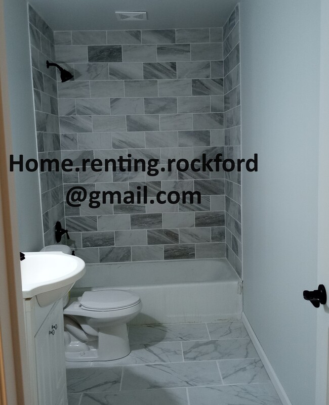 Building Photo - 719 Trenton Ave