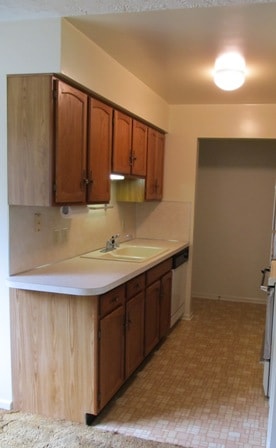 Foto del edificio - 7760 M-71