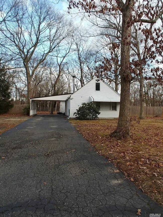 Building Photo - 299 Whittier Dr